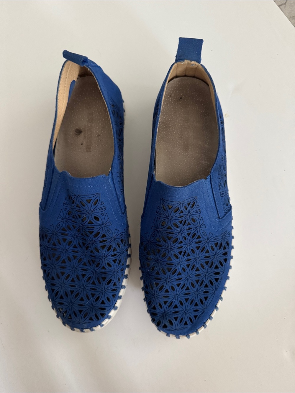 Women’s Blue Laser-Cut Slip-On Flats